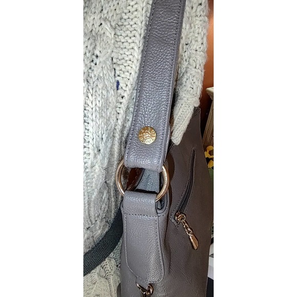 Bolaishaxuan (BOLAI) Gray Pebble Leather Bag - Picture 8 of 11